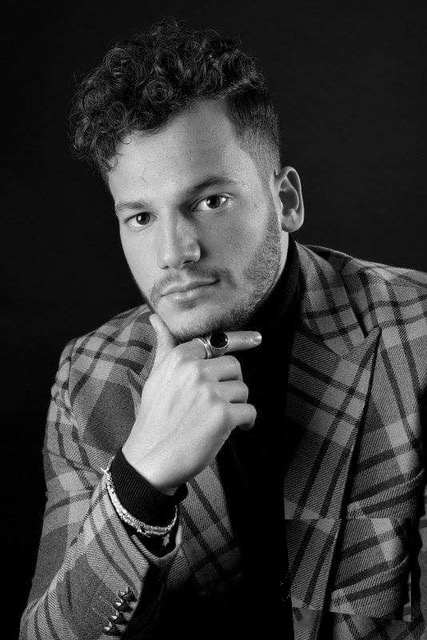 323dc3be-245c-4a23-a325-243b9c67feae